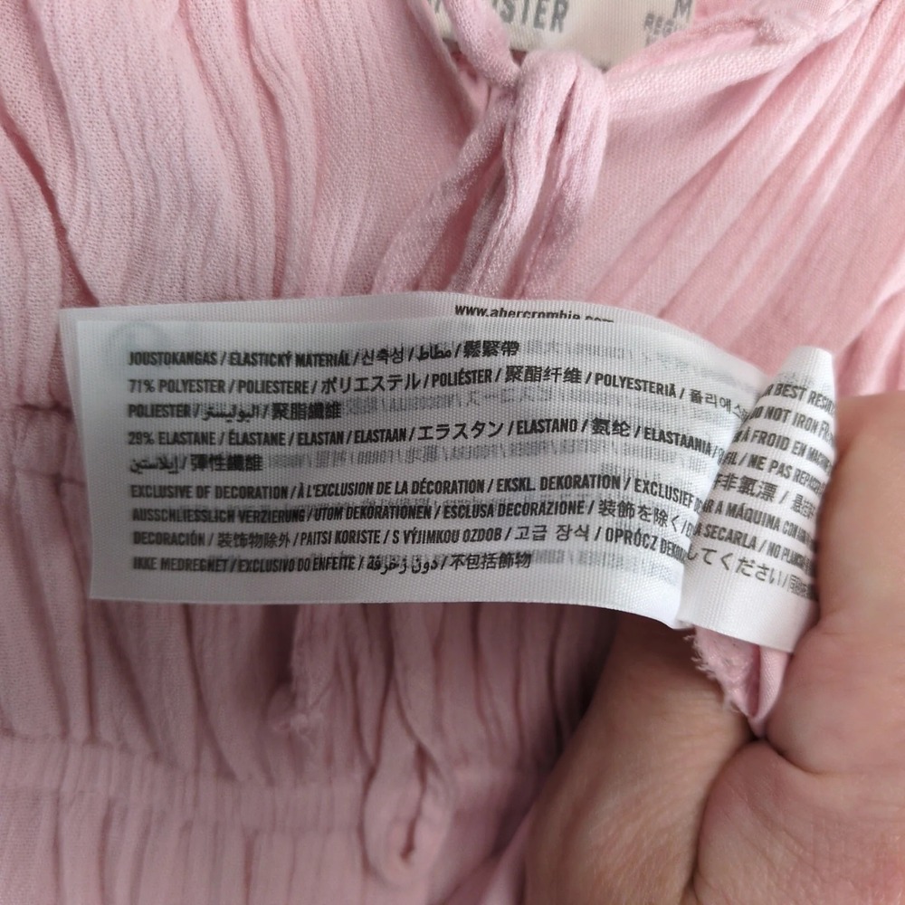 Hollister Pink Smocked Babydoll Romper Sz M Tie Front Lined Pockets Y2K Coquette - Picture 4 of 10
